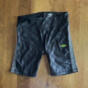 Umbro bike shorts S